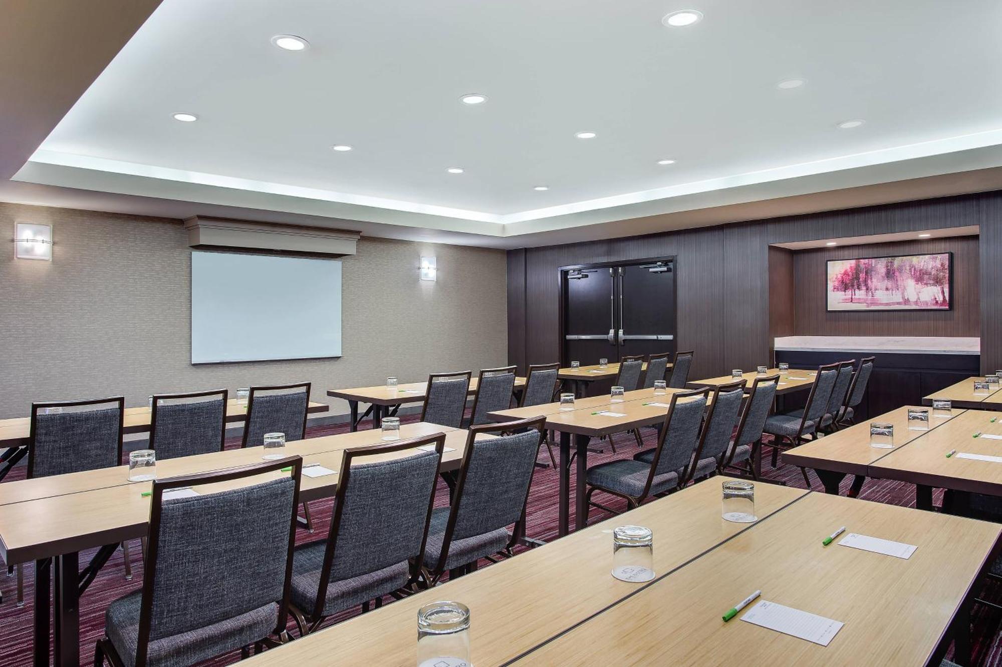 Courtyard Knoxville Cedar Bluff Екстериор снимка