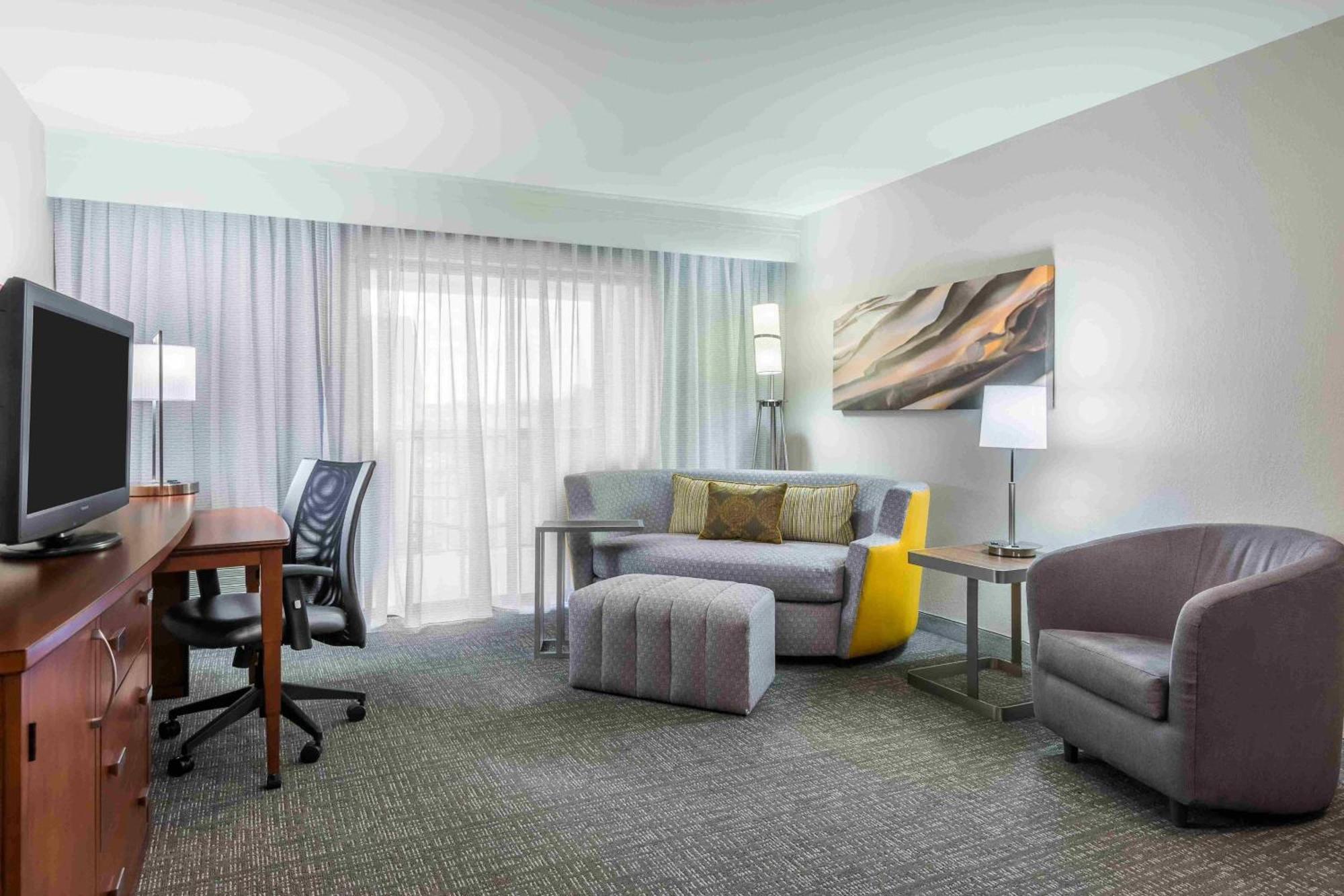 Courtyard Knoxville Cedar Bluff Екстериор снимка